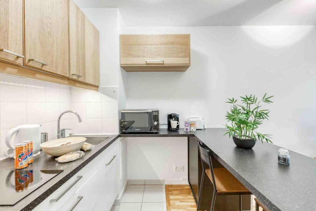 Appartement Moderne, Metro 7, Parking Et Jardin Villejuif Exterior photo