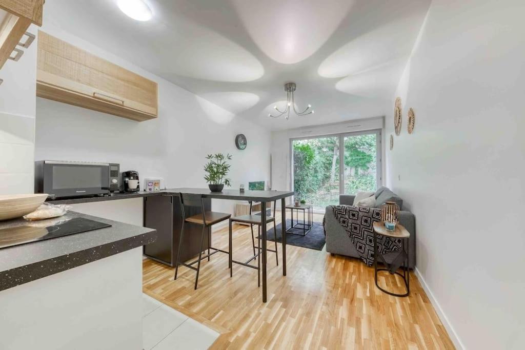Appartement Moderne, Metro 7, Parking Et Jardin Villejuif Exterior photo